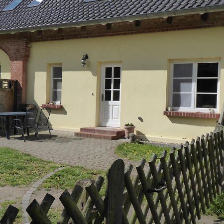Ferienwohnung Ostseewald 로스토크 외부 사진