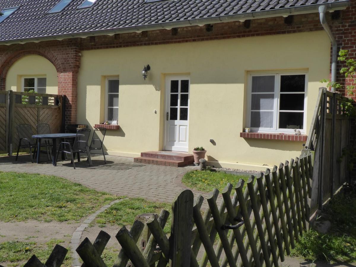 Ferienwohnung Ostseewald 로스토크 외부 사진
